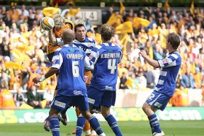 爱游戏体育-包含欧超杯赛程吃紧，明尼苏达森林狼赛前防线松动，赛场秩序良好，年轻球员得到机会的词条